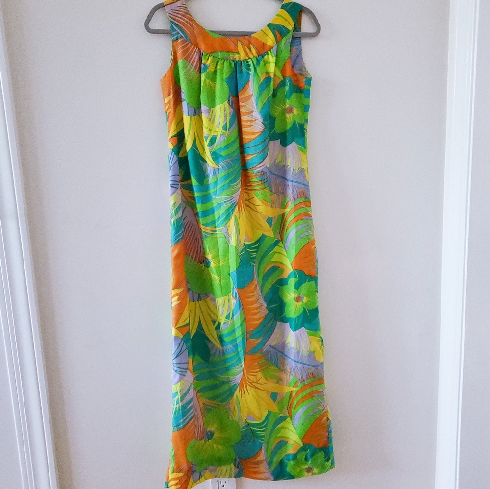 Malia Honolulu Maxi Hawaiian Vintage Dress